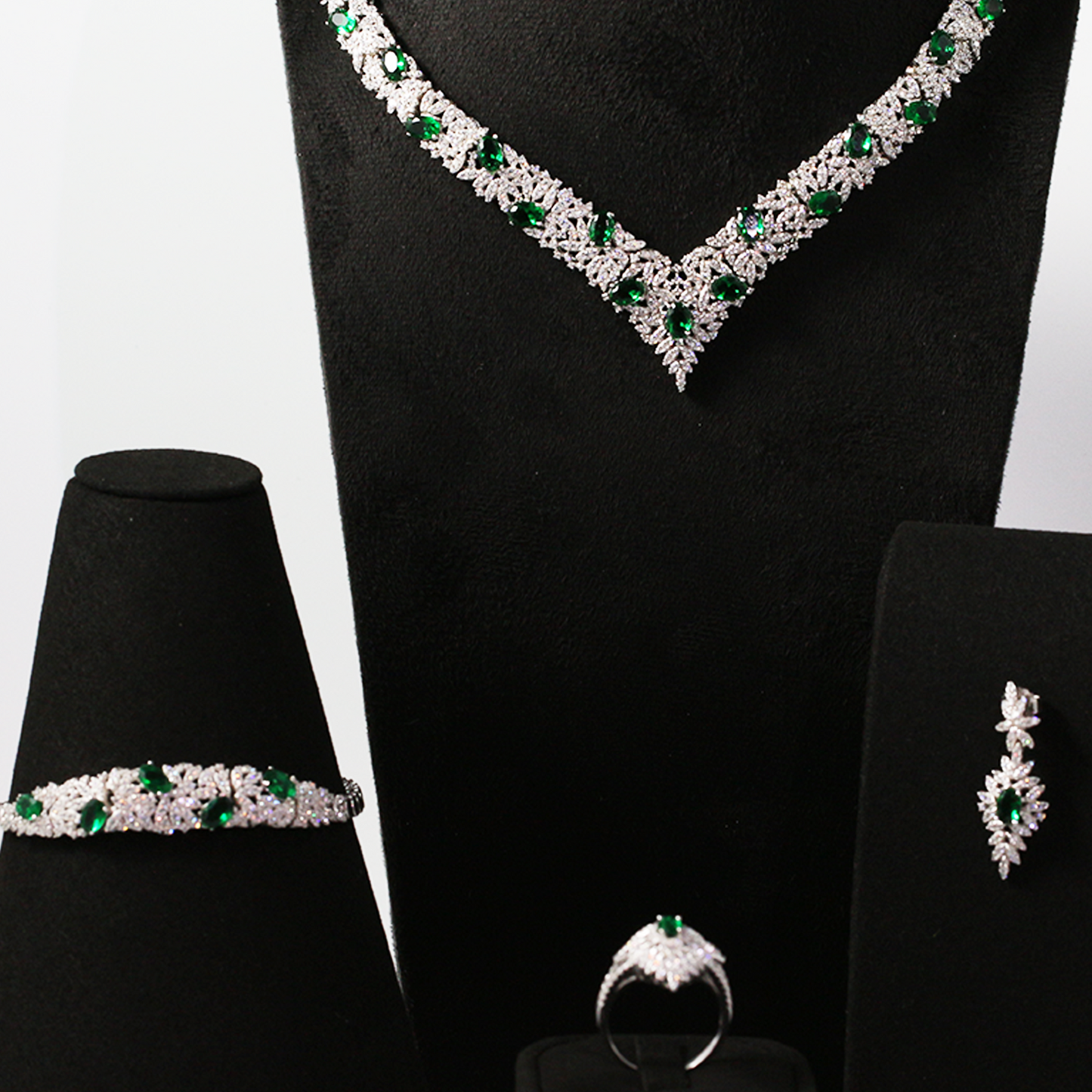 Elegant Green & White CZ Bracelet – Royal Emerald Glow Collection, 925 Sterling Silver, Adjustable Chain