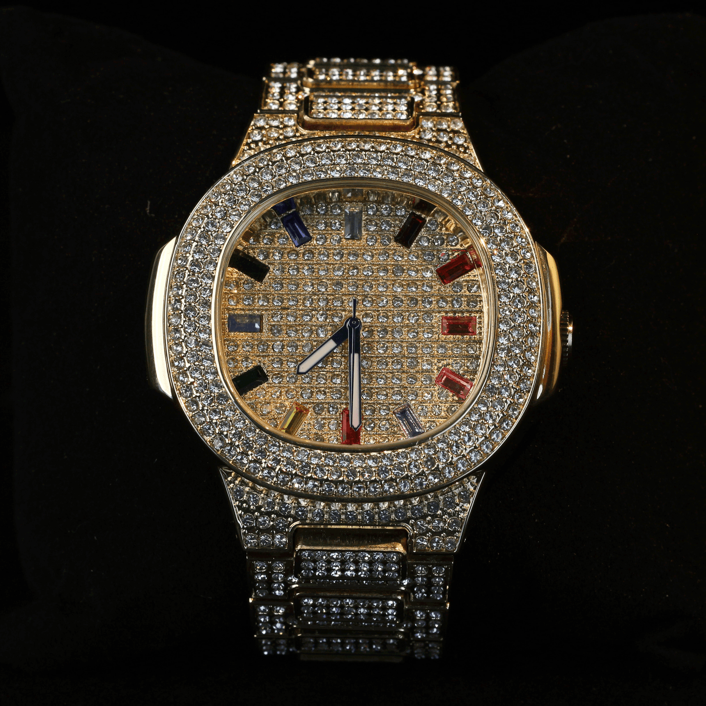 Men’s Luxury Full Diamond Watch – Waterproof Round Dial, Stainless Steel Strap, Business & Fashion Casual Timepiece