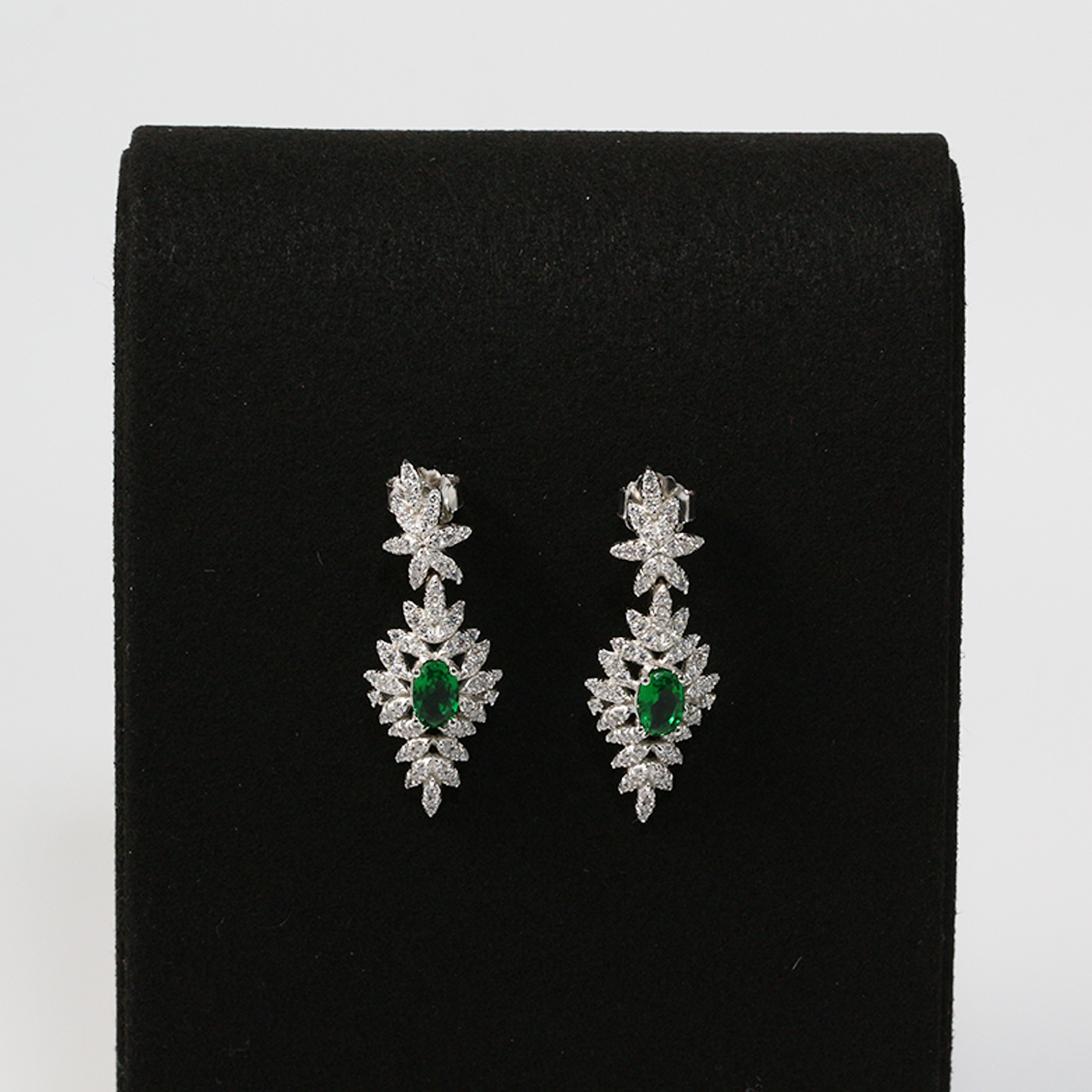 Royal Emerald Glow Drop Earrings – Green and White CZ, 925 Sterling Silver, Vintage Arabian Style for Women