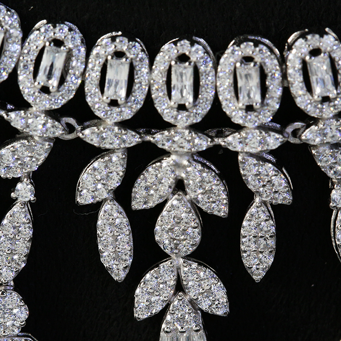 Royal Garnet Glow Statement Necklace